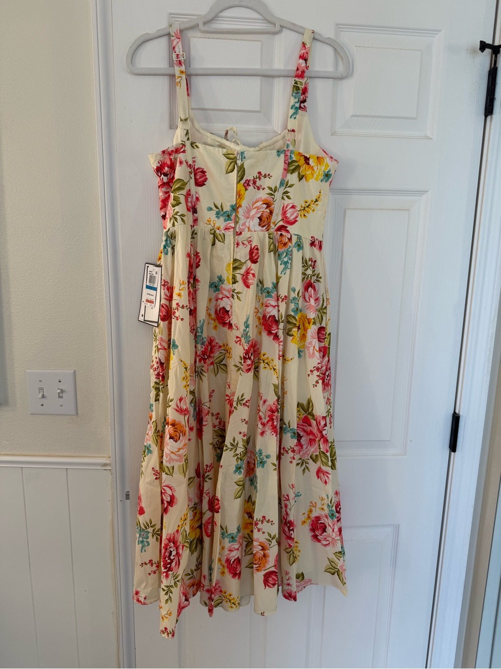 Floral Cream Midi Dress with Pink & Yellow Blooms - Picture 4 of 8